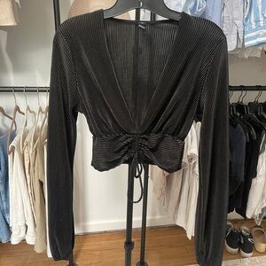 Black cropped long sleeve